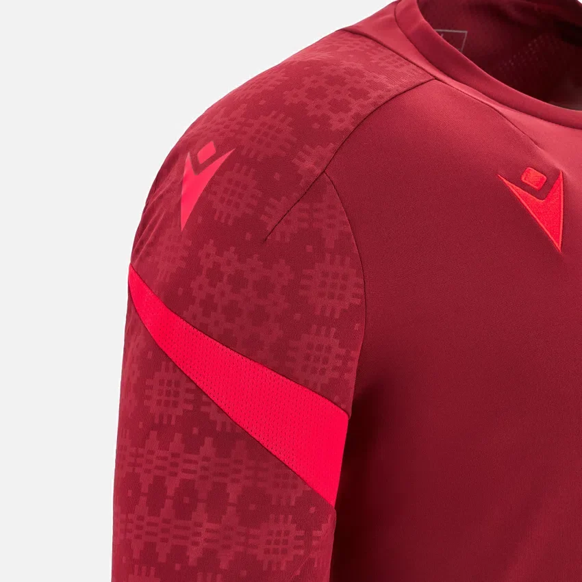 Welsh Rugby 2025/26 Deep Red Long Sleeve Training Tee Welsh Rugby 2025/26 Deep Red Long Sleeve Training Tee